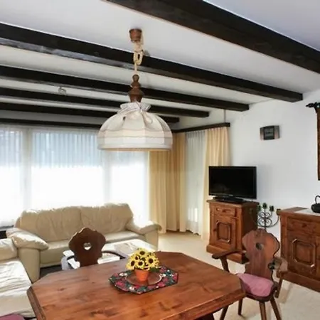 Chavallera Residenza Surlej 9 * 圣莫里茨