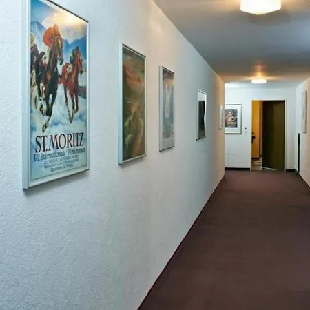 Chavallera Residenza Surlej 9 Apartman St. Moritz
